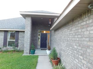121 Lavender Dr, Ocean Springs, MS 39564