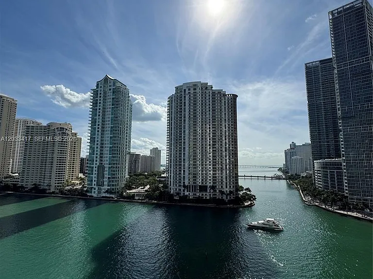 300 S Biscayne Blvd #L-1218 — Photo 21