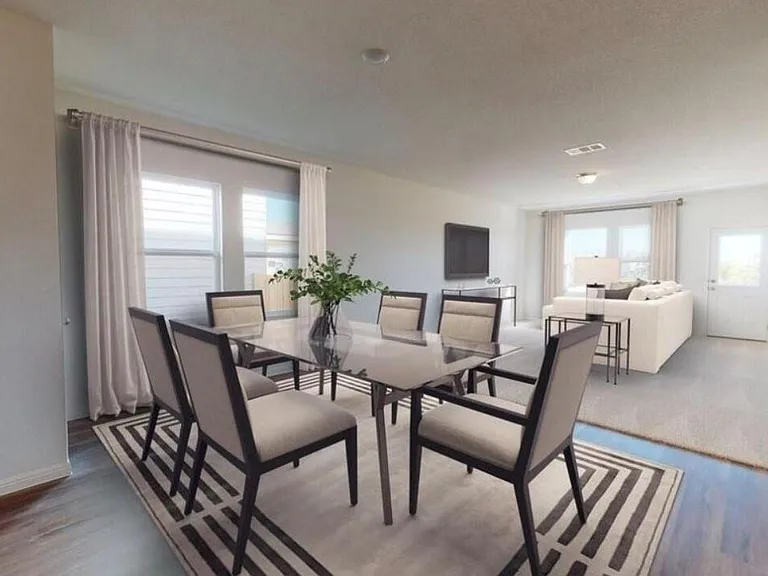 15043 Ronan Dr — Photo 4
