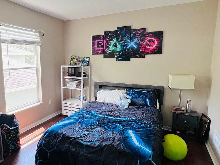11831 Derbyshire Dr — Photo 37