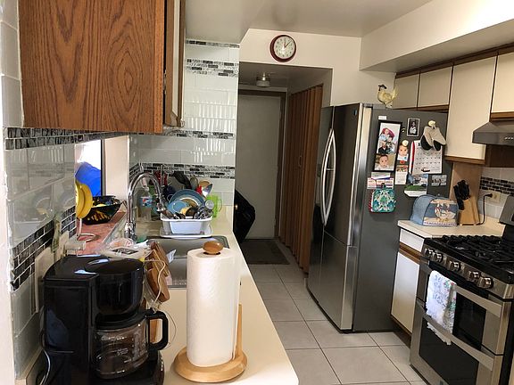 3rd image of 12520 Deer Park Dr