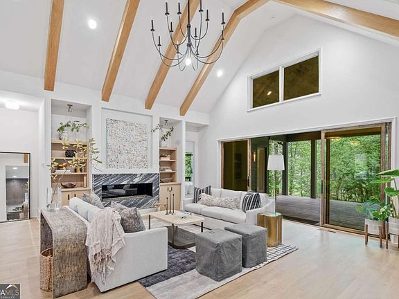 3rd image of 8455 Forsyth Commons Ct