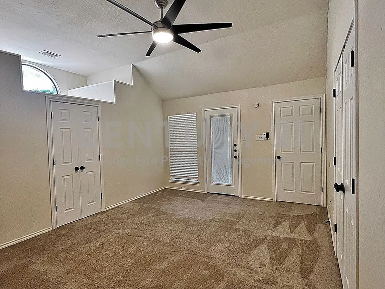 4808 Waxwing Dr — Photo 14