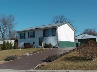 7325 Taney Pl, Merrillville, IN 46410