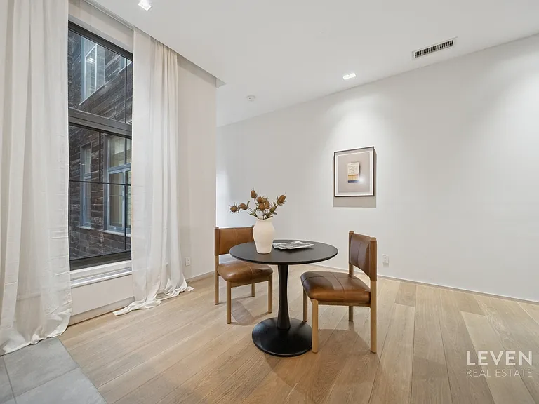 55 Warren St #4 — Photo 18
