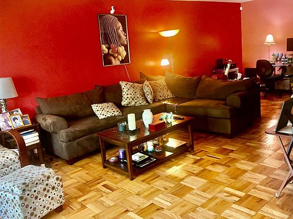 5th image of 70 N Grove St APT 1M