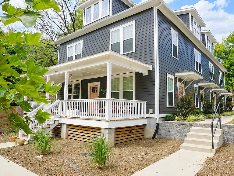 769 S Washington Ave — Photo 26