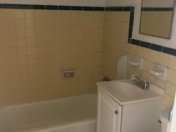 431 N Halifax Ave APT 3, Daytona Beach, FL 32118