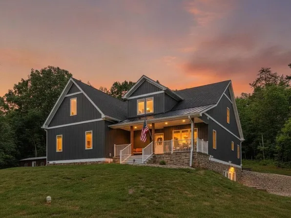 1614 Venturous Trl, Goode, VA 24556