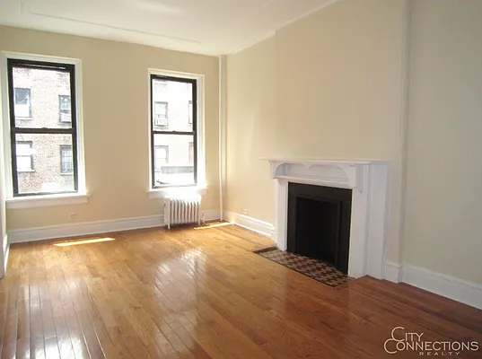 Rented by City Connections Realty | media 34