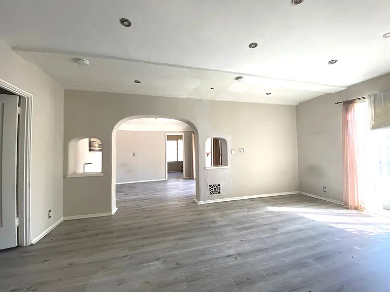 10625 Kinnard Ave #10625 — Photo 7
