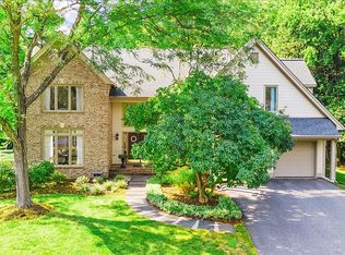 9106 Meadowcreek Ln, Lorton, VA 22079