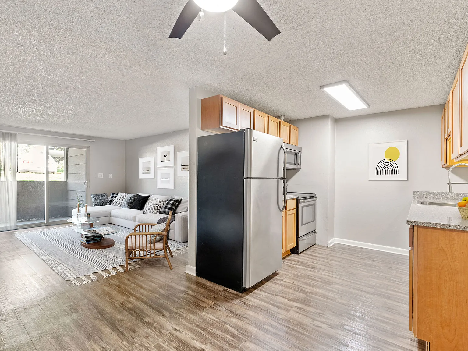Sterling Heights — Photo 1