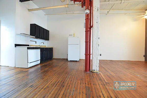 Rented by null | media 57