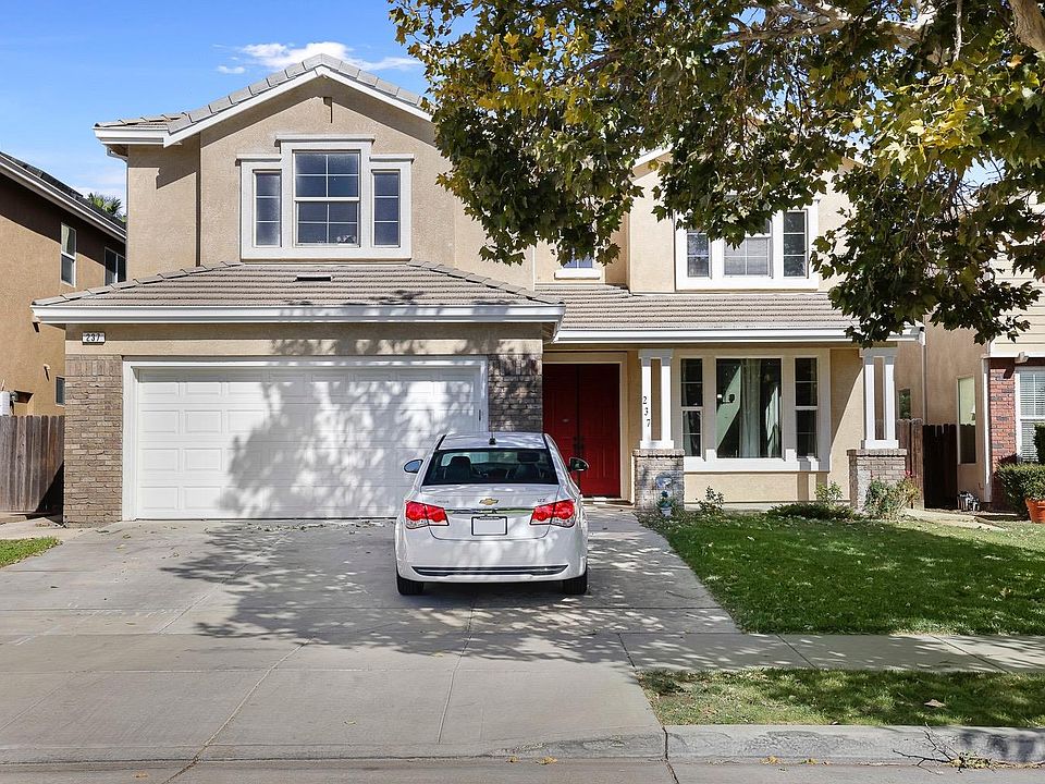 1st image of 237 Glenhaven Dr