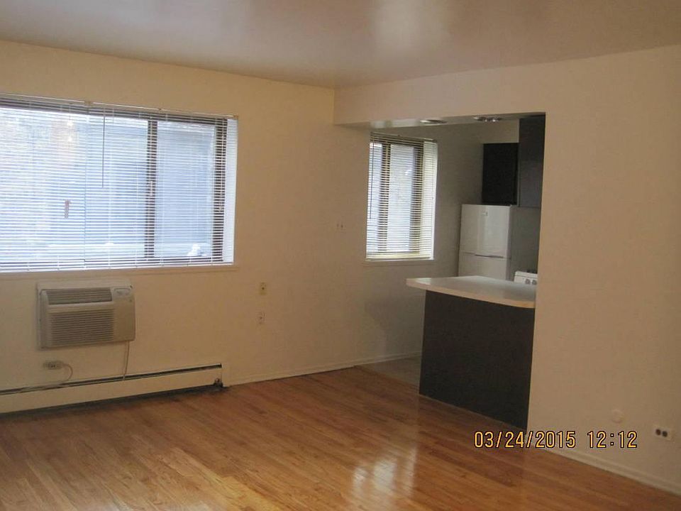 1st image of 5917 N Kenmore Ave APT 425