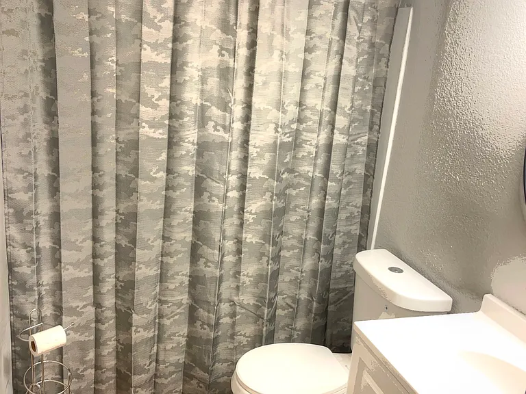 17 E Ruth Ave #121 — Photo 8