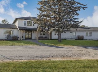 3040 N 240th St, Waterloo, NE 68069