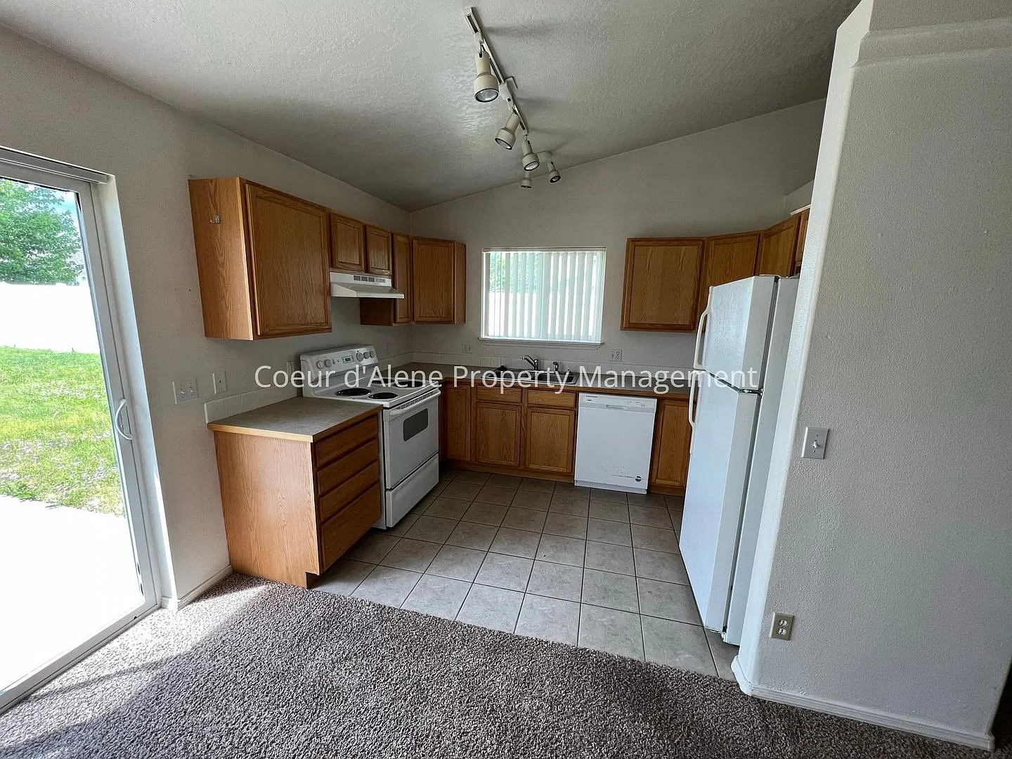 3 bed house near the Landings Park! — Photo 3