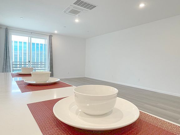 2nd image of 5422 Arnold Rd