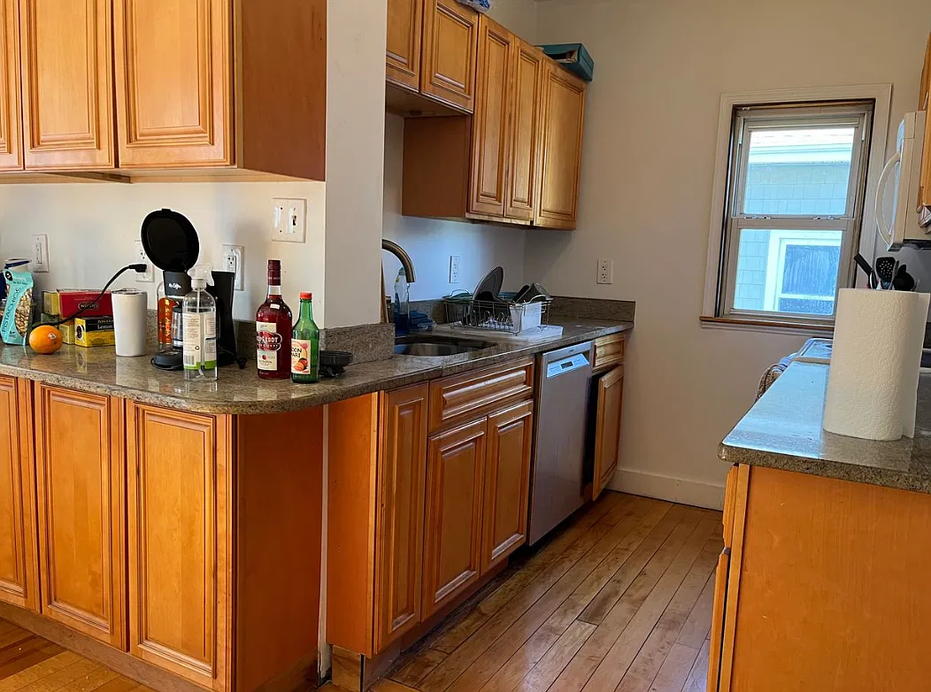 4 bed, $4,600 — Photo 3