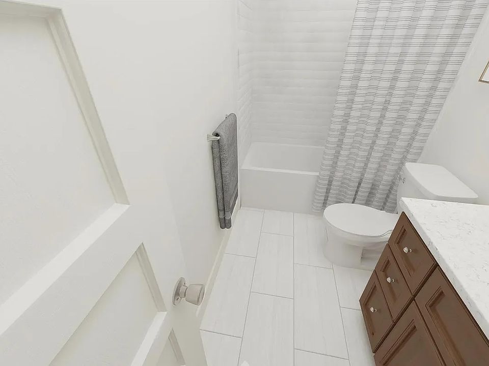 1st image of 2312 S Claremont Ave