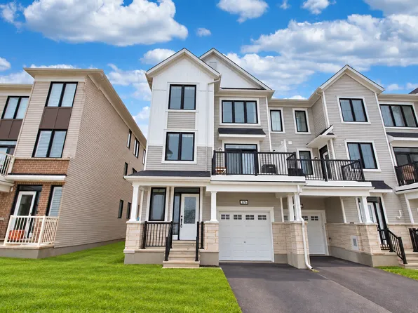 376 Aphelion Cres, Ottawa, ON K2J 6N4