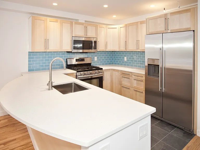 437 Prospect Pl #1 — Photo 2