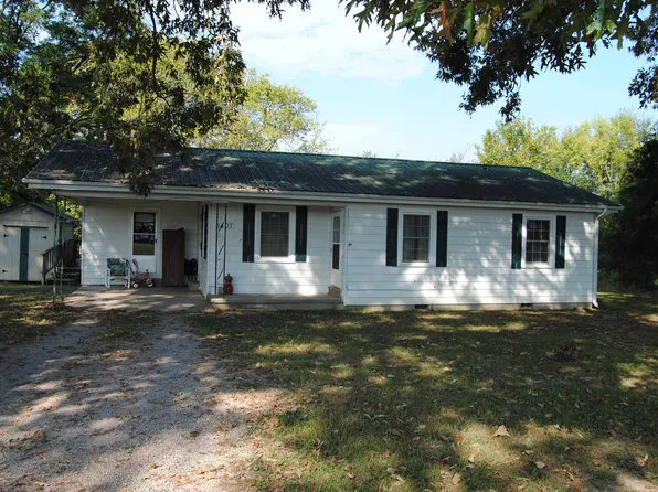 1407 Nuckolls Rd, Bolivar, TN 38008