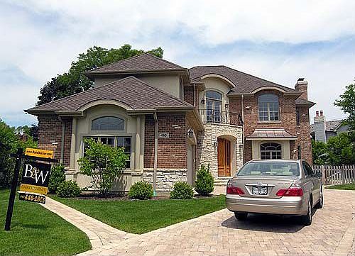 1st image of 410 Sunset Dr