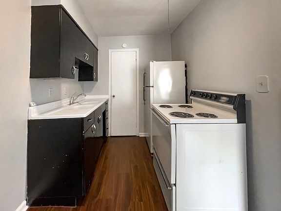 5th image of 1520 W Main St #2