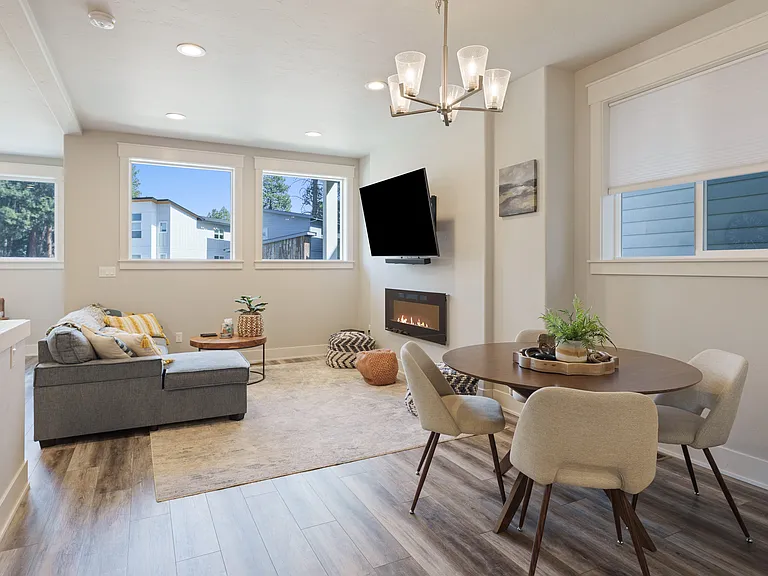 61571 SW Riverwalk Ln — Photo 12