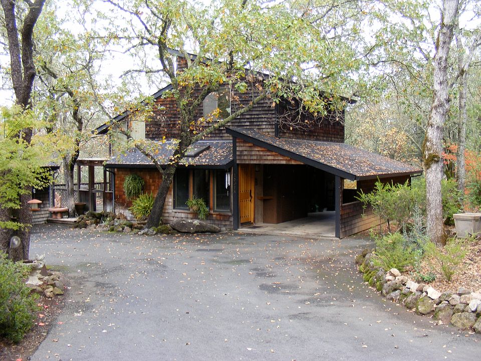 1st image of 3077 Saint Helena Hwy