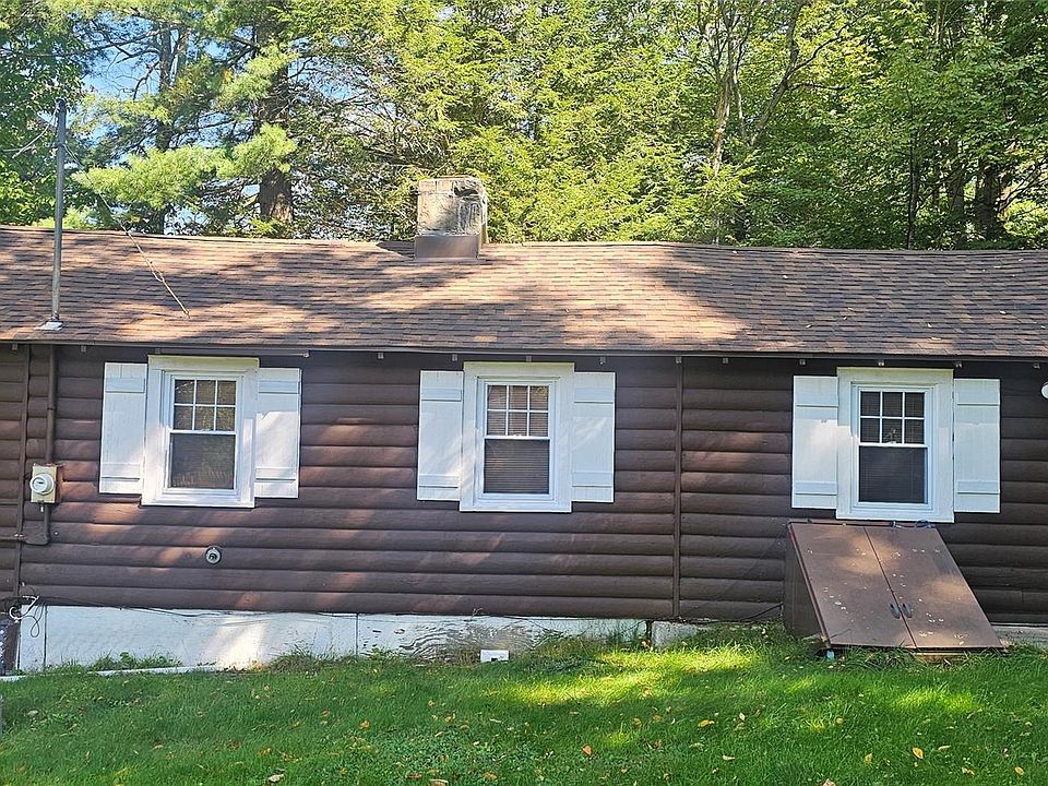 1st image of 33 W Delaware Place