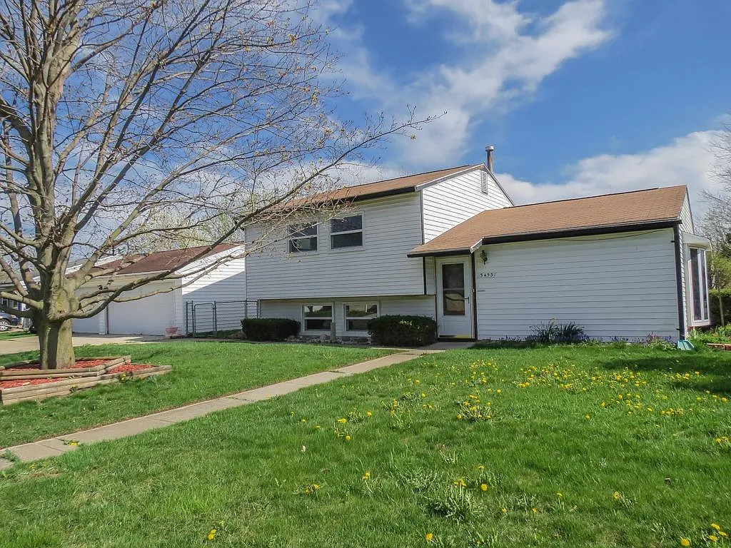 5453 Grayfield Cir photo 1
