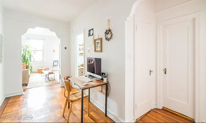 Rented by The Crest Group | media 4