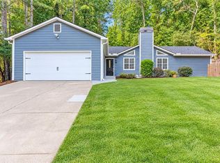 3900 Maple Wood Trl, Buford, GA 30518