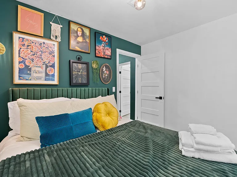 1503 S Sherman St #2 — Photo 26