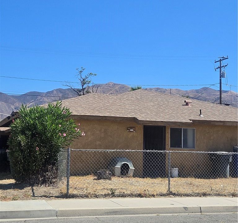 2nd image of 485 S Alessandro Ave