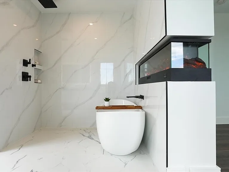 29 Woodford St #1 — Photo 2