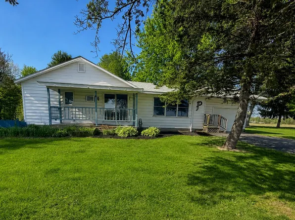 3106 W Stanton Rd, Stanton, MI 48888