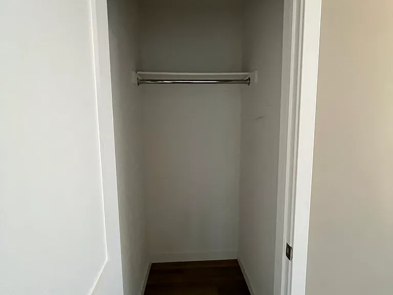 419 S Rexford Dr #2 — Photo 7