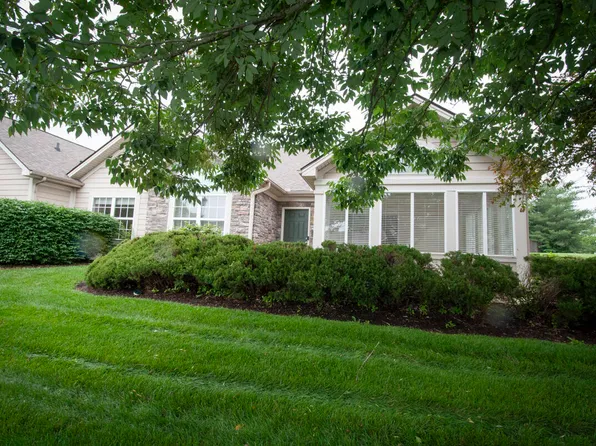 102 Academy Dr, Wilmore, KY 40390
