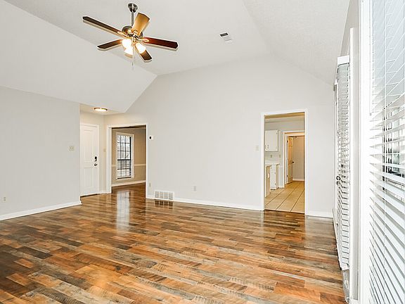 5th image of 3780 Westridge Cv