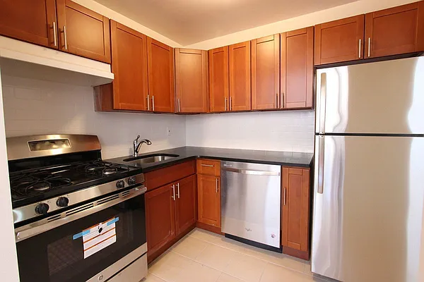 Rented by Alpha Properties NYC I LLC | media 15