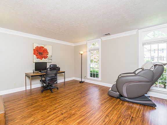 4th image of 3526 Princeton Corners Ln