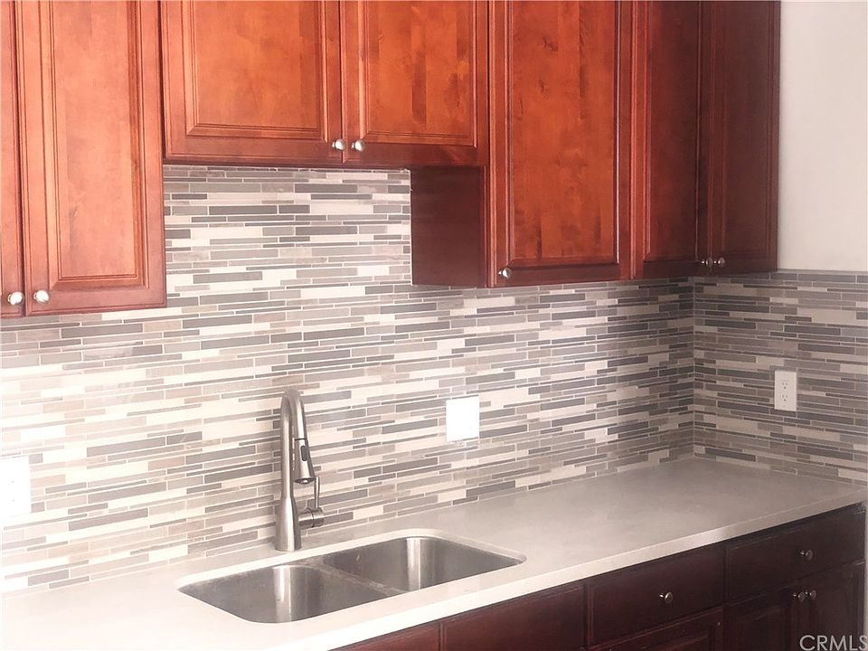 1st image of 3515 W Mungall Dr
