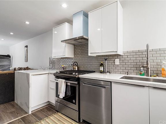 5th image of 11652 Chenault St APT 14