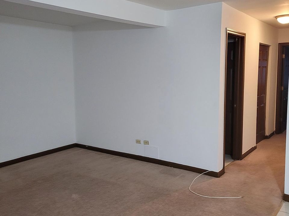 1st image of 1137 Dickens Way #B
