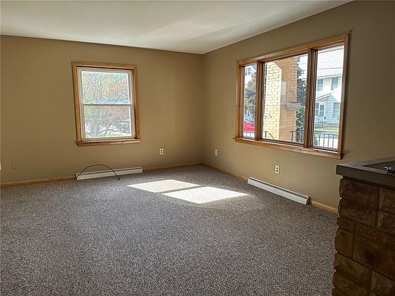 4th image of 1025 Brown Ave #1025